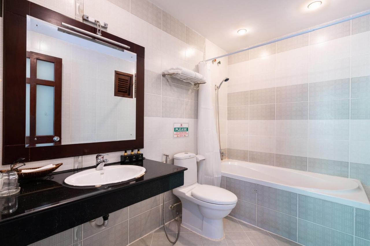הו צ'י מין סיטי A&A Toronto Hotel מראה חיצוני תמונה