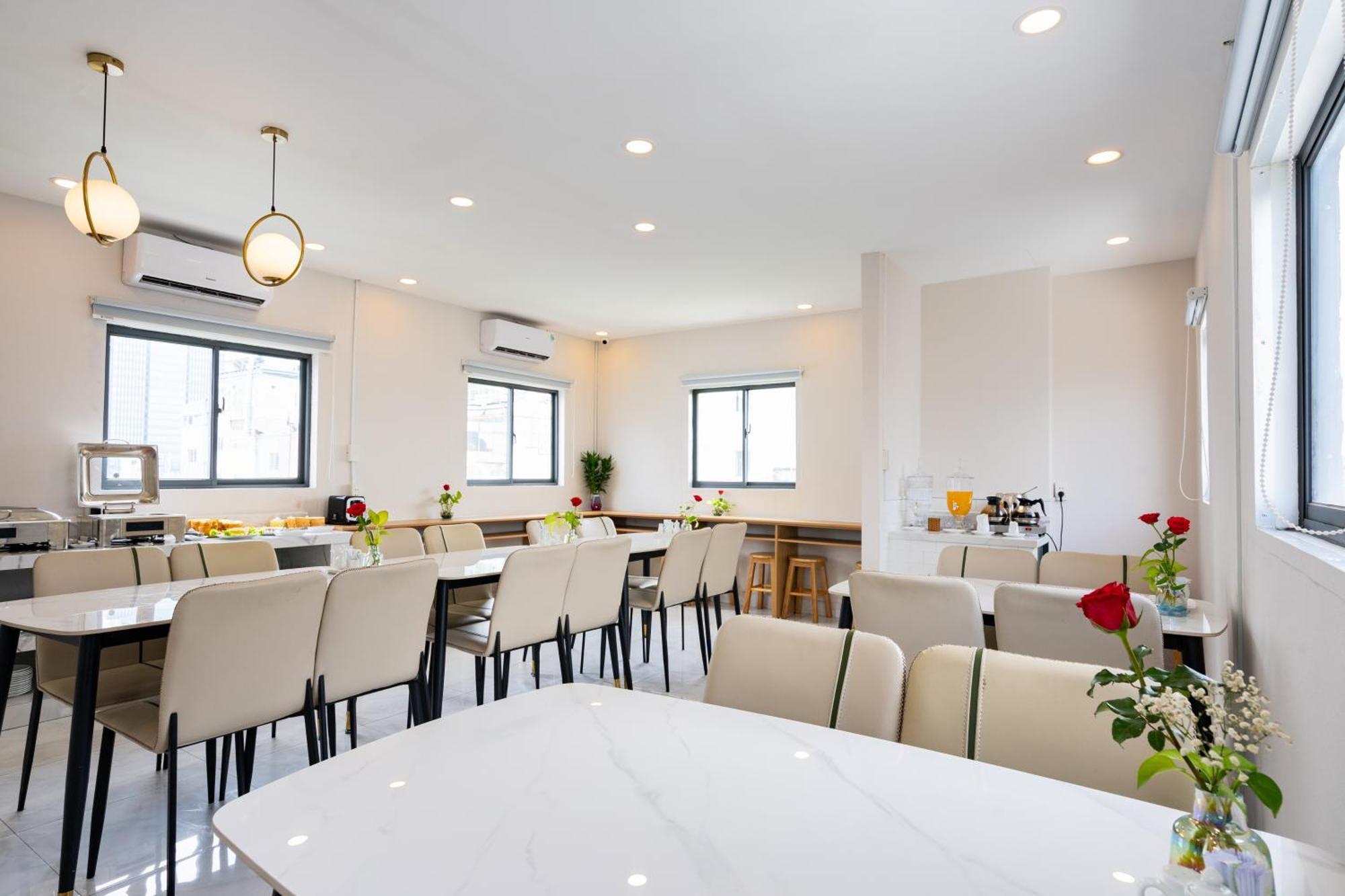 הו צ'י מין סיטי A&A Toronto Hotel מראה חיצוני תמונה