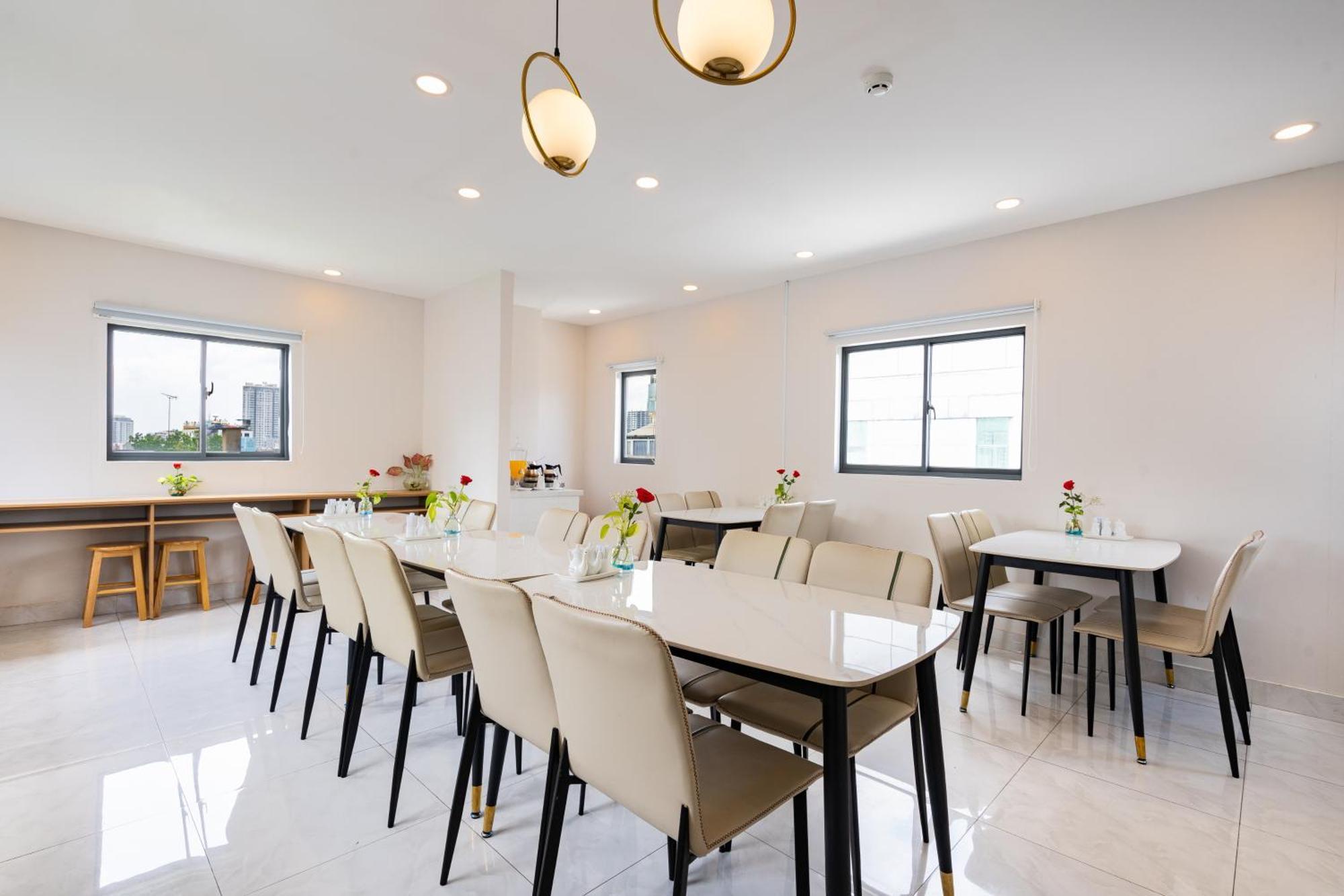 הו צ'י מין סיטי A&A Toronto Hotel מראה חיצוני תמונה